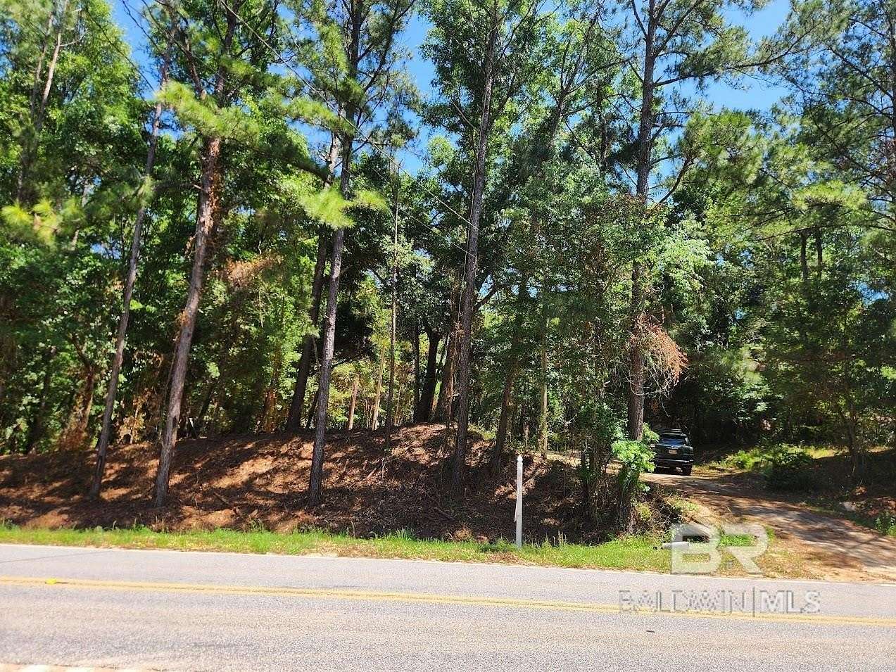 0.9 Acres of Residential Land for Sale in Summerdale, Alabama