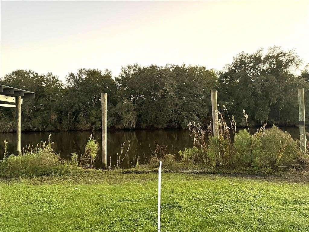 1 Acre of Residential Land for Sale in Saint Bernard, Louisiana