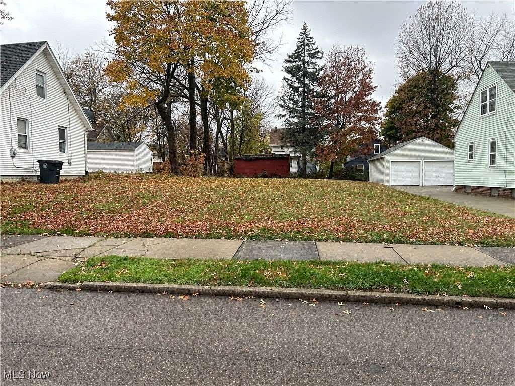 0.133 Acres of Residential Land for Sale in Akron, Ohio