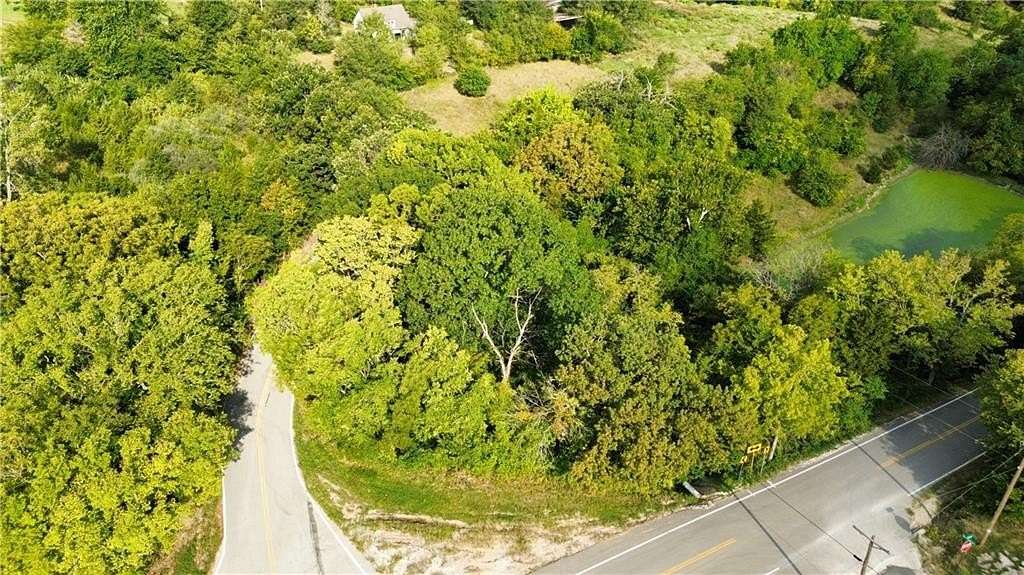 0.287 Acres of Residential Land for Sale in Oak Grove, Missouri