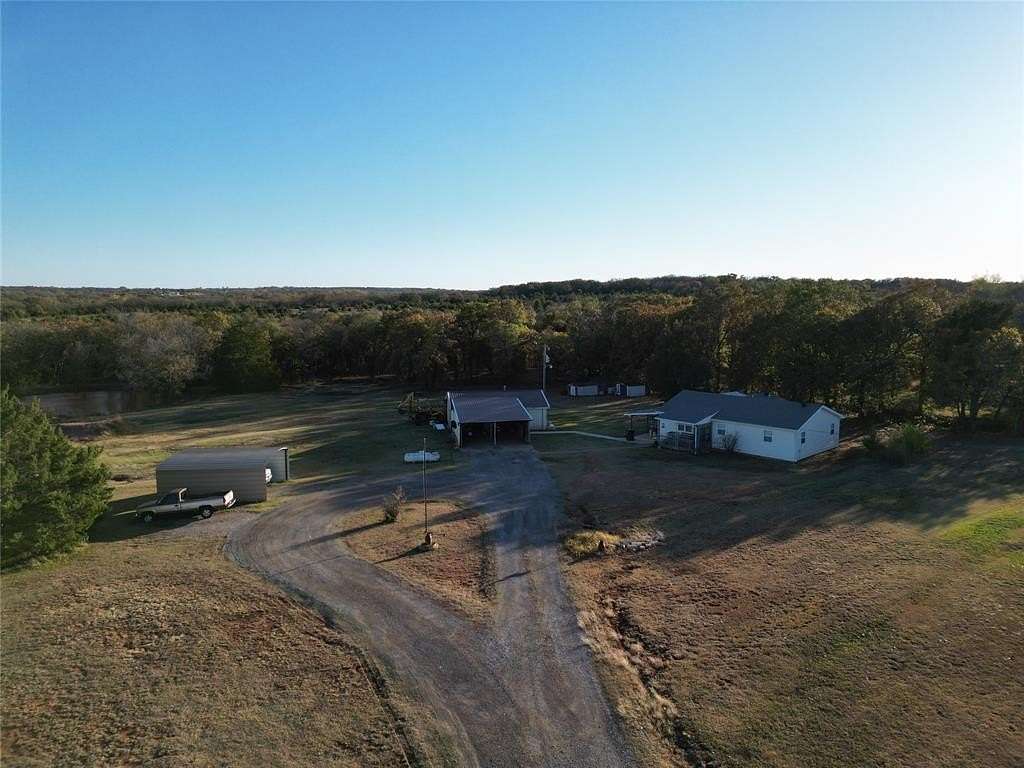 10.095 Acres of Land with Home for Sale in Meeker, Oklahoma