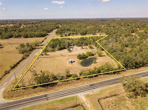 5 Acres of Residential Land for Sale in Iola, Texas