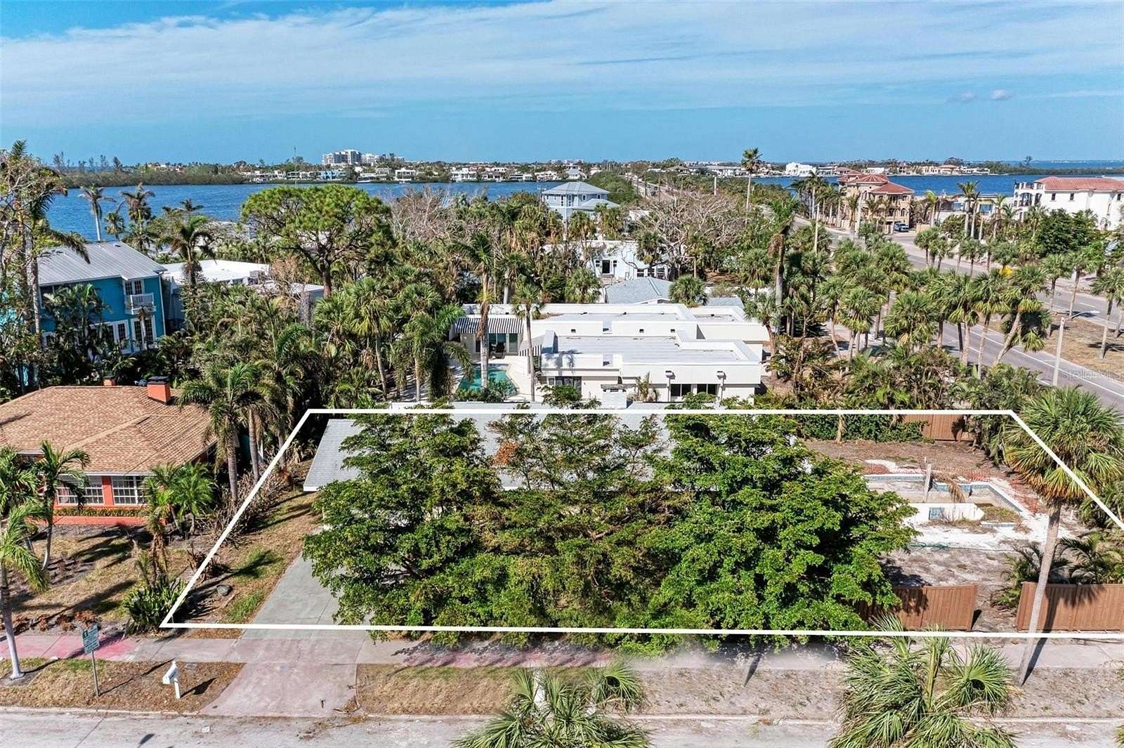 0.26 Acres of Residential Land for Sale in Sarasota, Florida