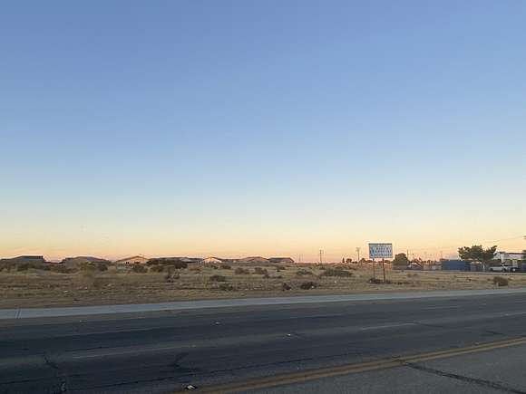 7.518 Acres of Mixed-Use Land for Sale in Lancaster, California