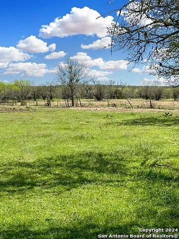 42.46 Acres of Land for Sale in Kingsbury, Texas