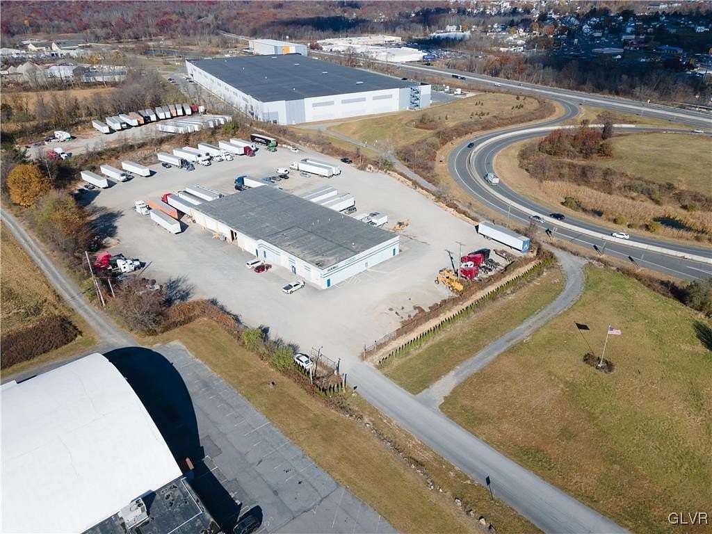 8 Acres of Commercial Land for Lease in Pen Argyl, Pennsylvania