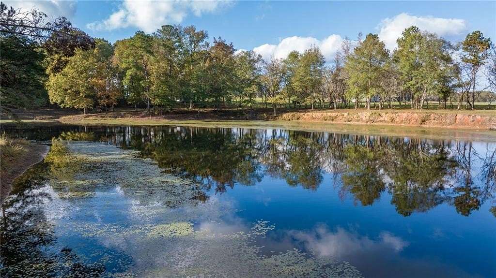 16.3 Acres of Land with Home for Sale in Jackson, Georgia