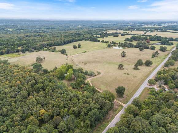 18.32 Acres of Land for Sale in Greenbrier, Arkansas