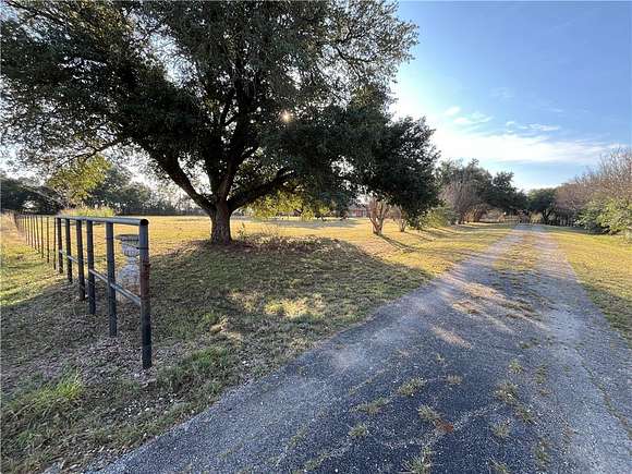 27.66 Acres of Agricultural Land with Home for Sale in Mexia, Texas