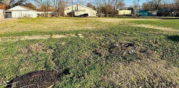 Residential Land for Sale in Ponca City, Oklahoma