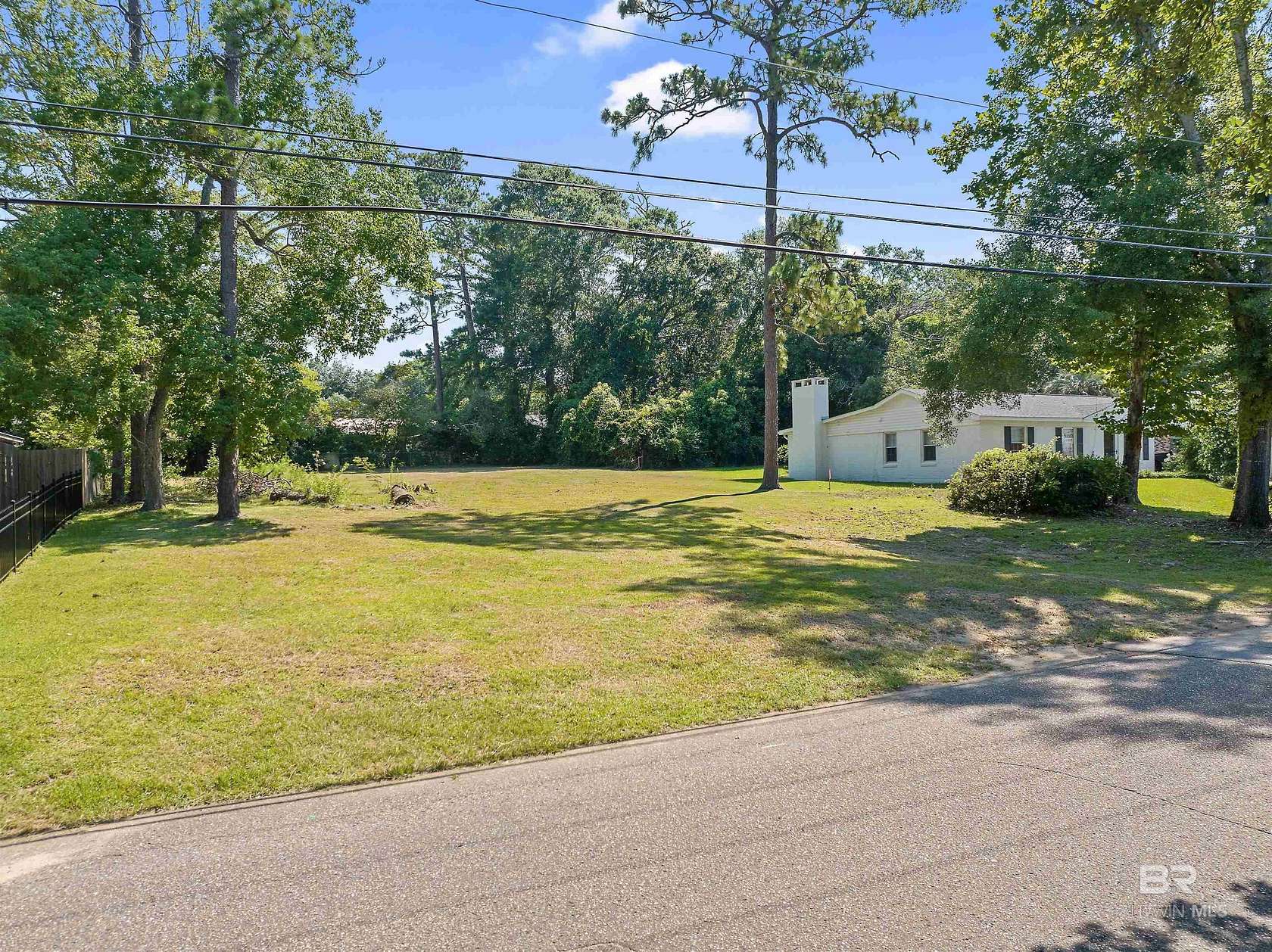 0.352 Acres of Residential Land for Sale in Fairhope, Alabama