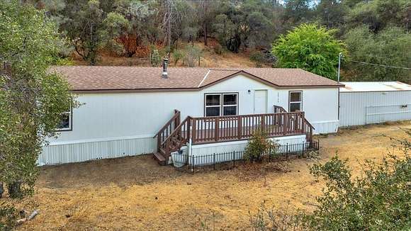 4.69 Acres of Residential Land with Home for Sale in Tollhouse, California