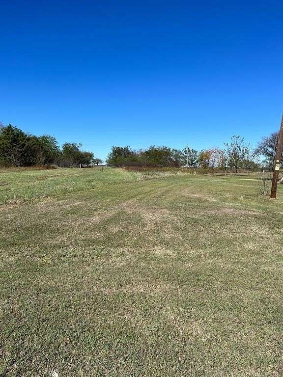 1.359 Acres of Residential Land for Sale in Corsicana, Texas