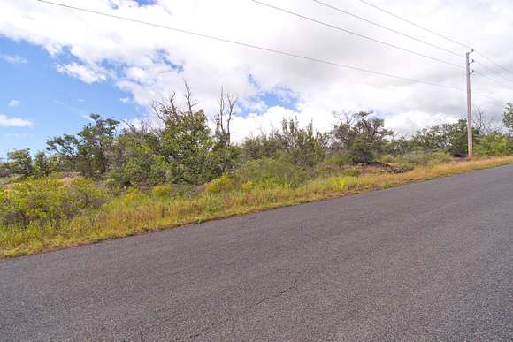 3 Acres of Residential Land for Sale in Hawaiian Ocean View, Hawaii