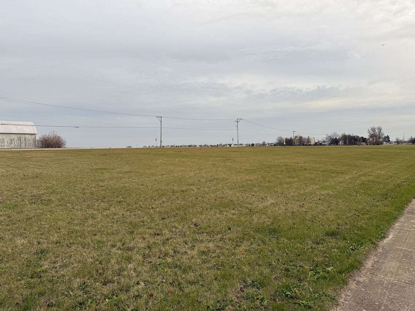 Commercial Land for Sale in Cortland, Illinois