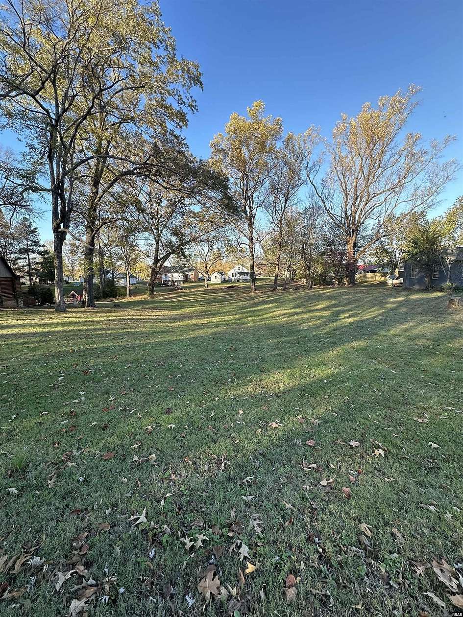 0.43 Acres of Residential Land for Sale in Dresden, Tennessee