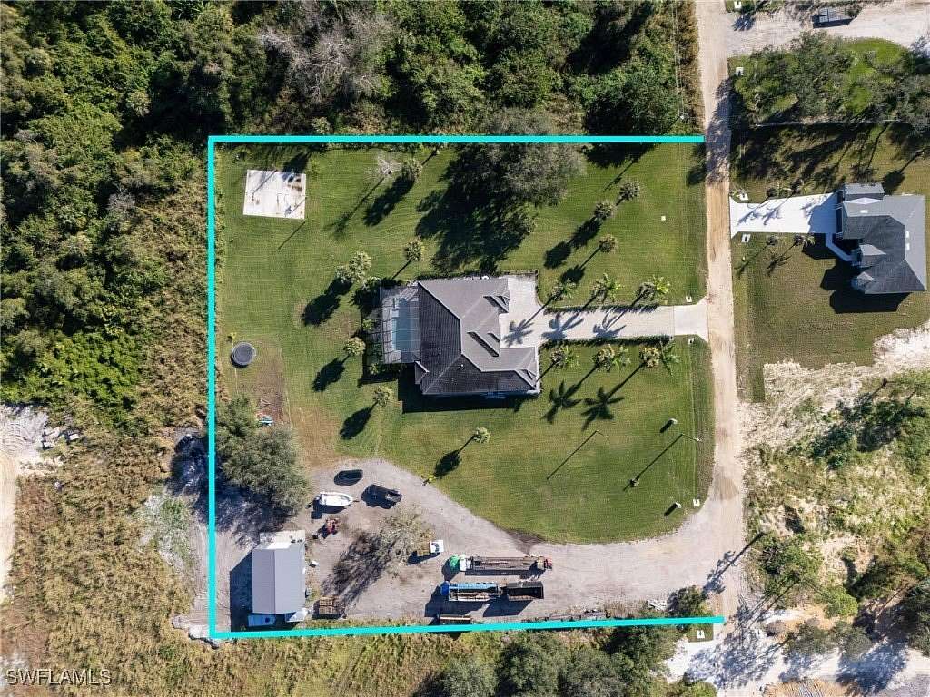 2.5 Acres of Residential Land with Home for Sale in LaBelle, Florida