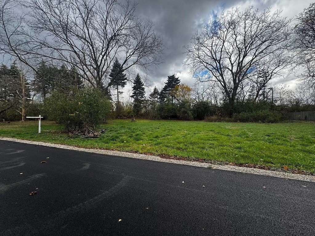 0.49 Acres of Residential Land for Sale in Addison, Illinois