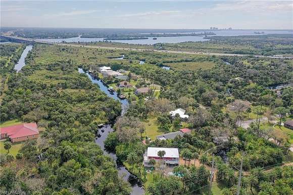 2.217 Acres of Residential Land with Home for Lease in North Fort Myers, Florida