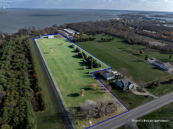 8.166 Acres of Mixed-Use Land for Sale in Port Clinton, Ohio