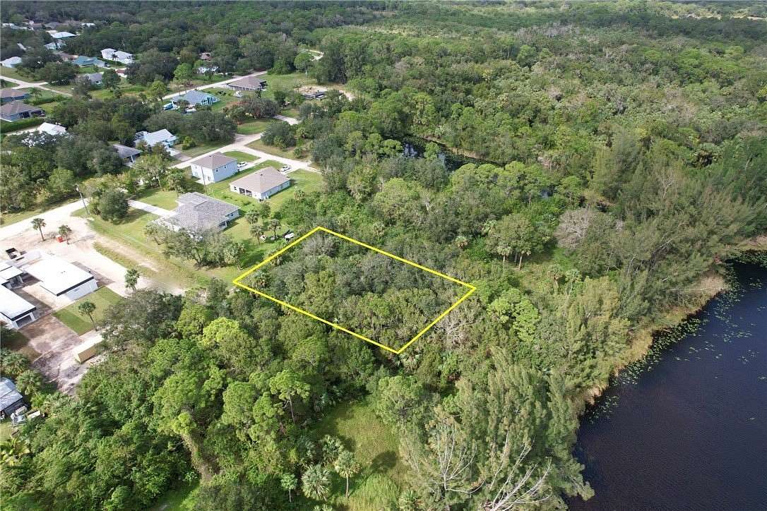 0.37 Acres of Residential Land for Sale in Vero Beach, Florida