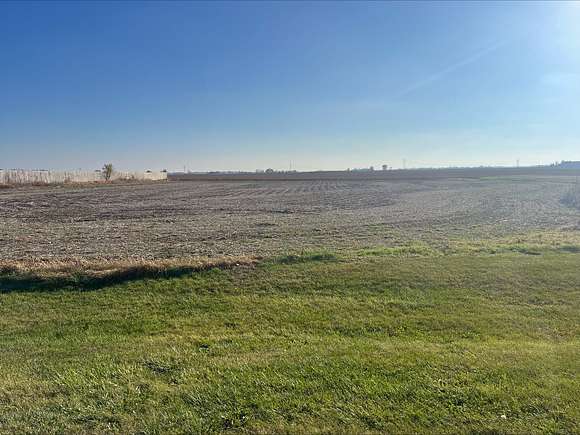 1.29 Acres of Residential Land for Sale in Rock Falls, Illinois