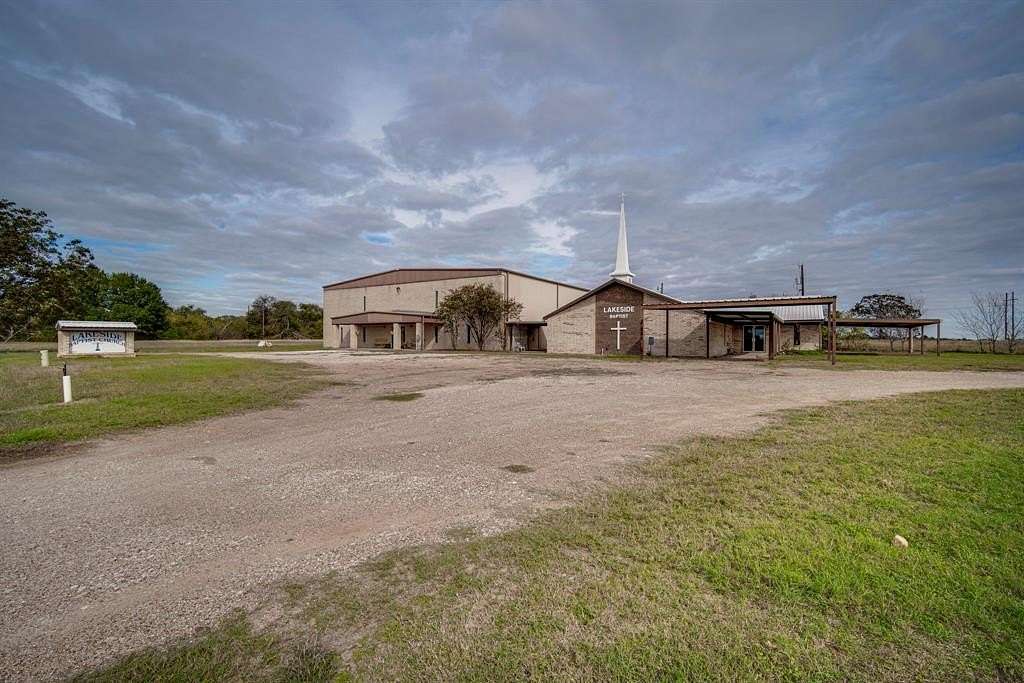 3 Acres of Commercial Land for Sale in Trinidad, Texas