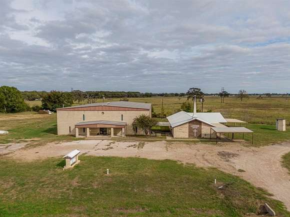 3 Acres of Commercial Land for Sale in Trinidad, Texas