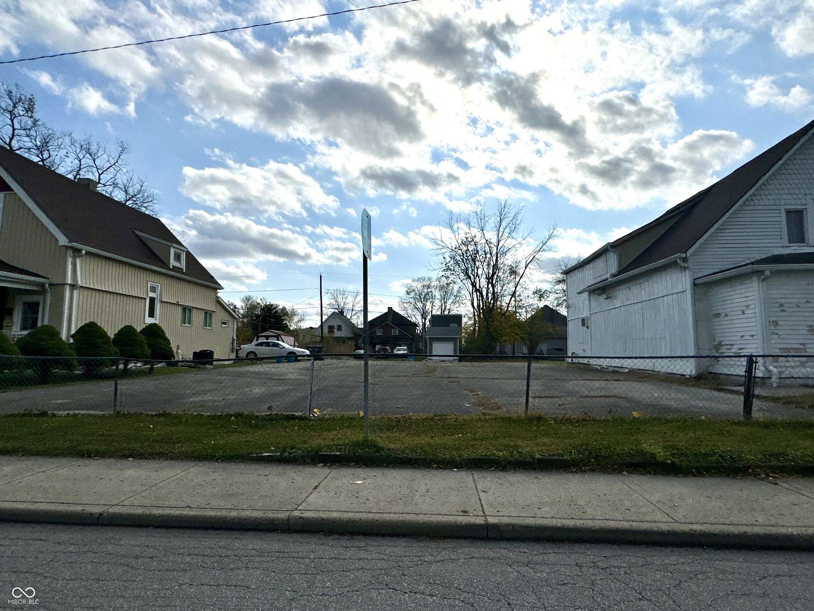 0.09 Acres of Commercial Land for Sale in Indianapolis, Indiana