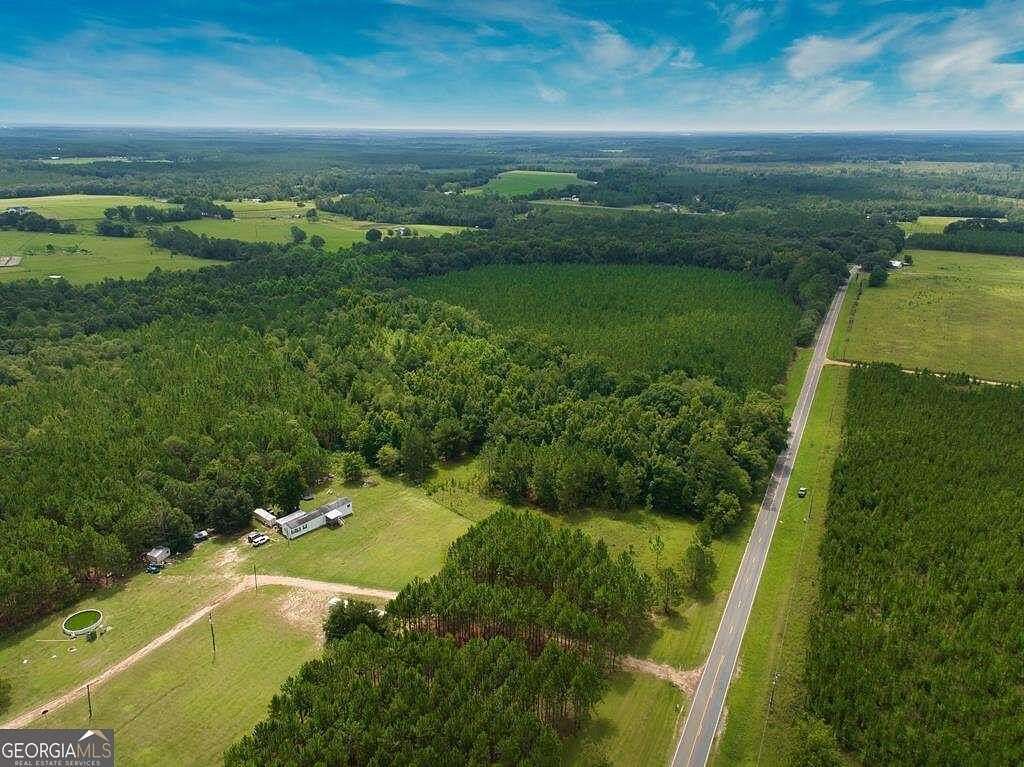 16.43 Acres of Land for Sale in Ailey, Georgia