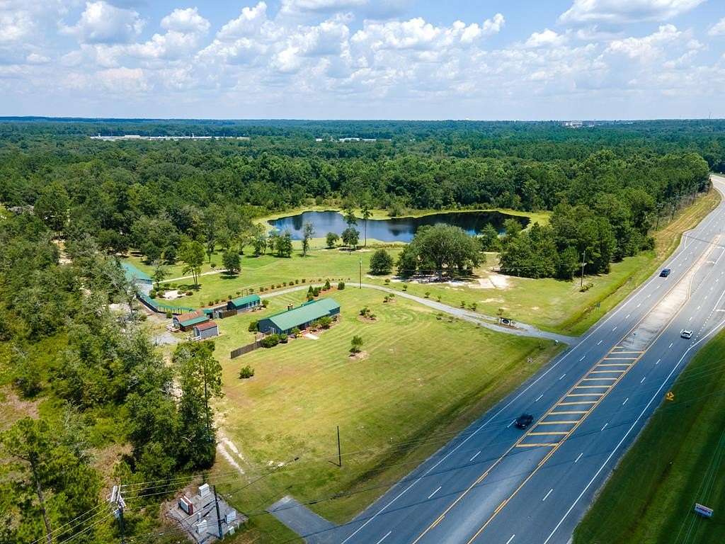 32.57 Acres of Land with Home for Sale in Valdosta, Georgia