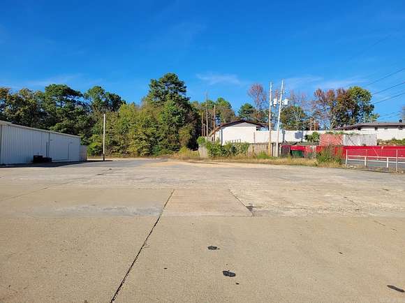 1.39 Acres of Commercial Land for Sale in De Queen, Arkansas