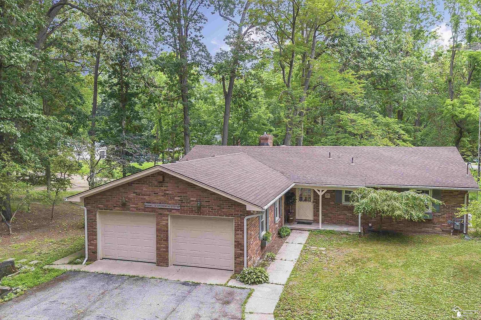 11.9 Acres of Land with Home for Sale in Petersburg, Michigan