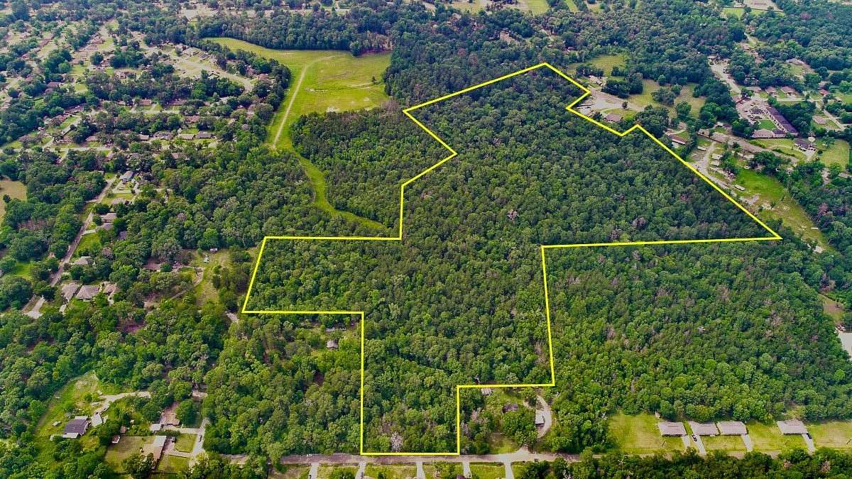 38.34 Acres of Land for Sale in Lufkin, Texas