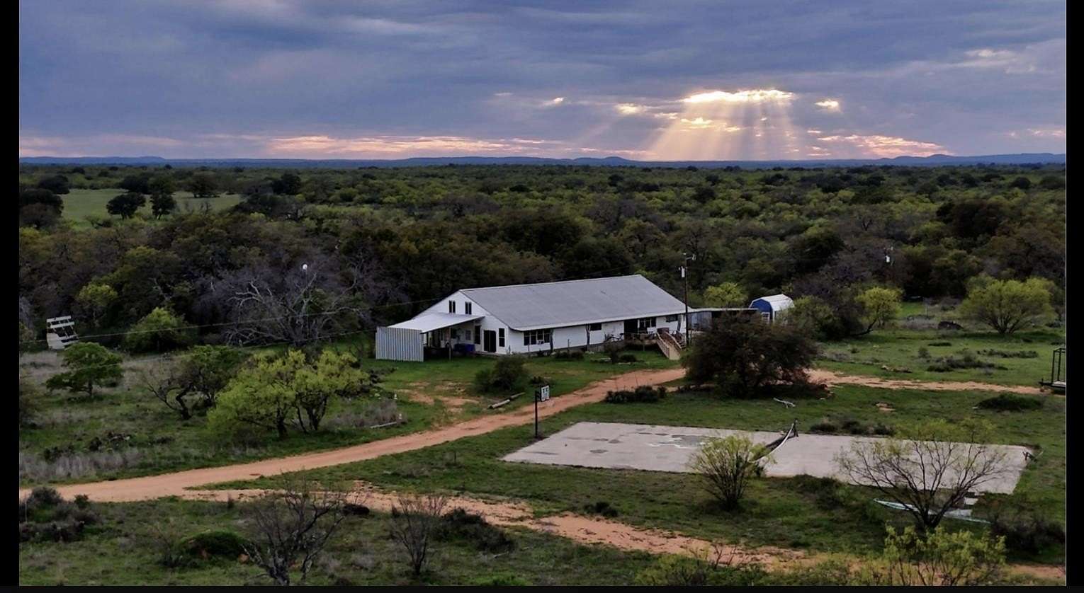 30 Acres of Agricultural Land with Home for Sale in Castell, Texas