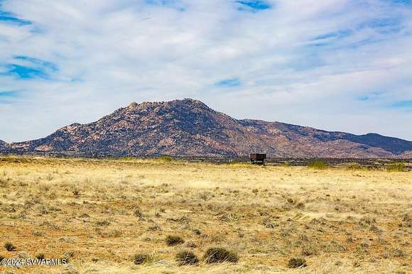 1.86 Acres of Commercial Land for Sale in Prescott, Arizona