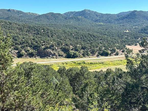 35.2 Acres of Recreational Land for Sale in Cañon City, Colorado