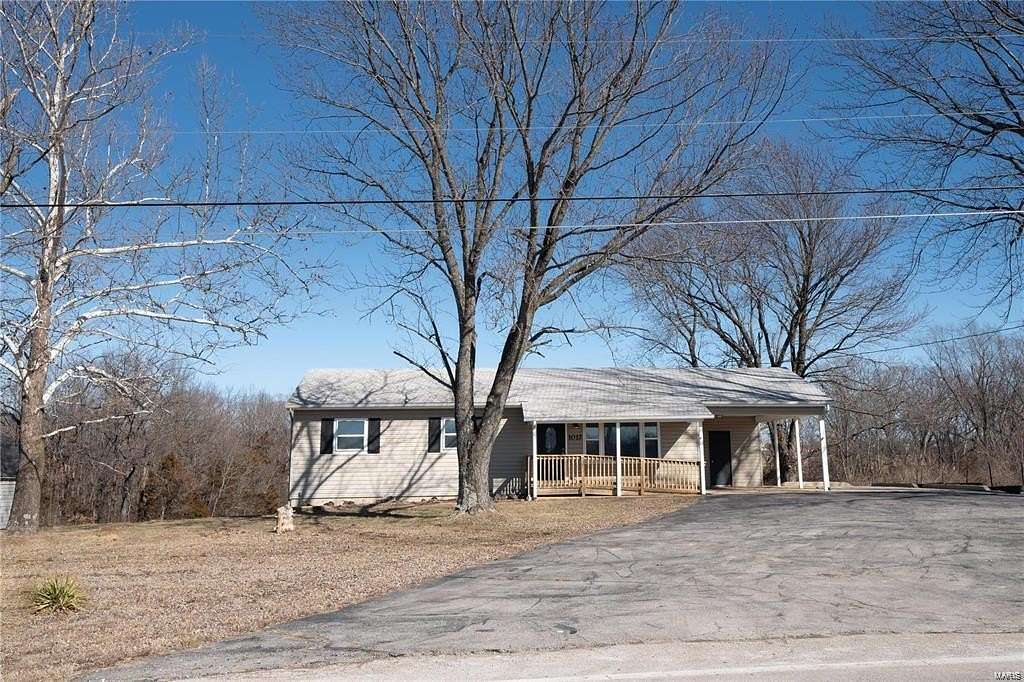 2.67 Acres of Residential Land with Home for Sale in Sullivan, Missouri