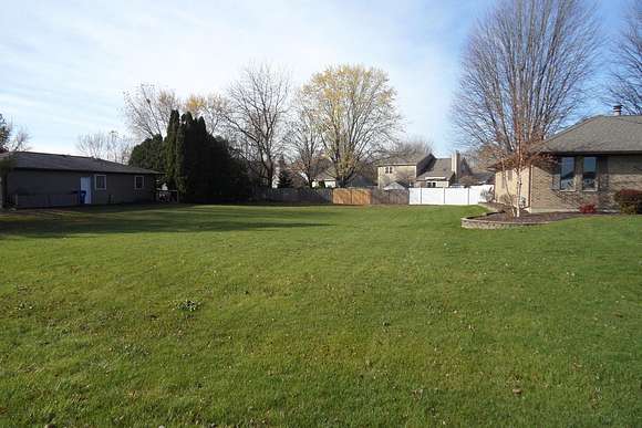 Residential Land for Sale in Hinckley, Illinois