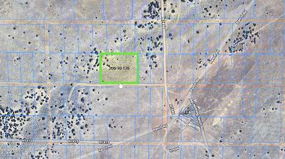 3.08 Acres of Land for Sale in Sanders, Arizona