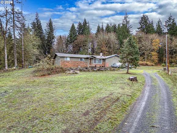 11.5 Acres of Land with Home for Sale in Sweet Home, Oregon