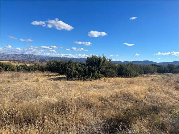 5 Acres of Land for Sale in Hesperia, California