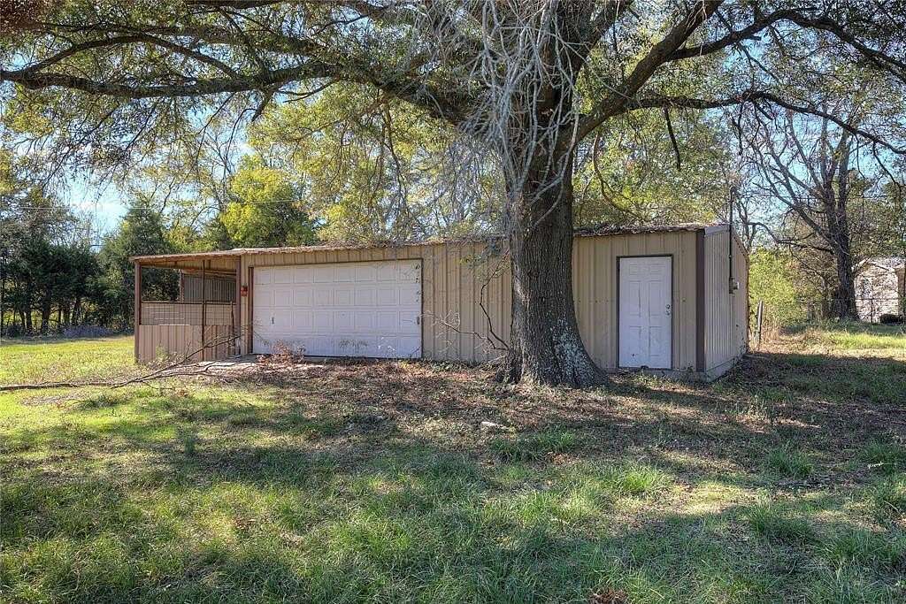 5.32 Acres of Residential Land with Home for Sale in Cooper, Texas