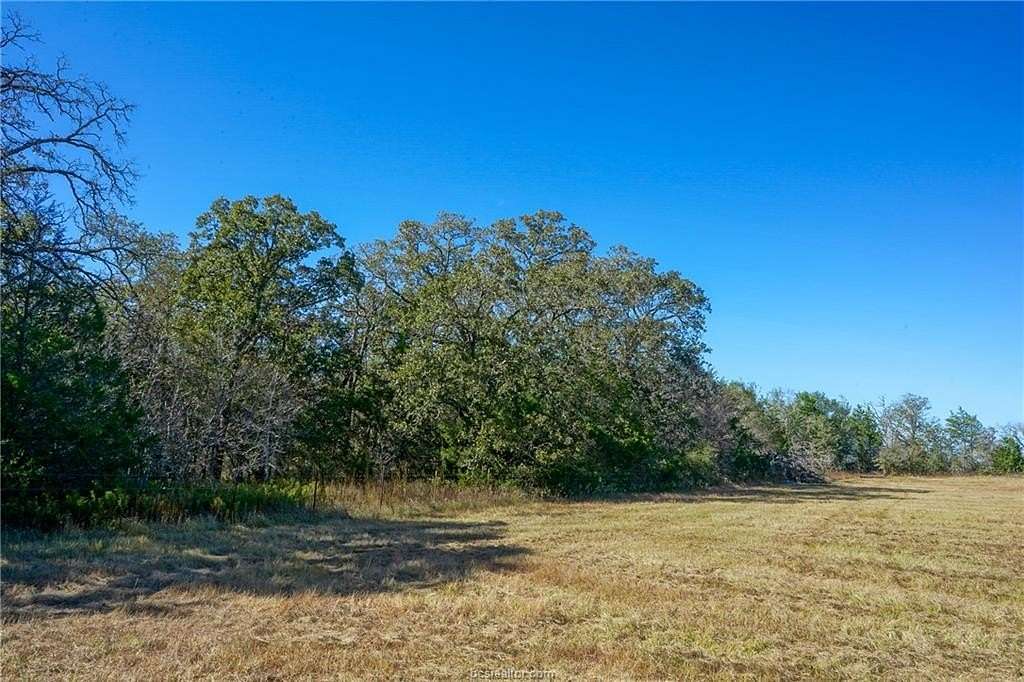 2.889 Acres of Residential Land for Sale in Bedias, Texas