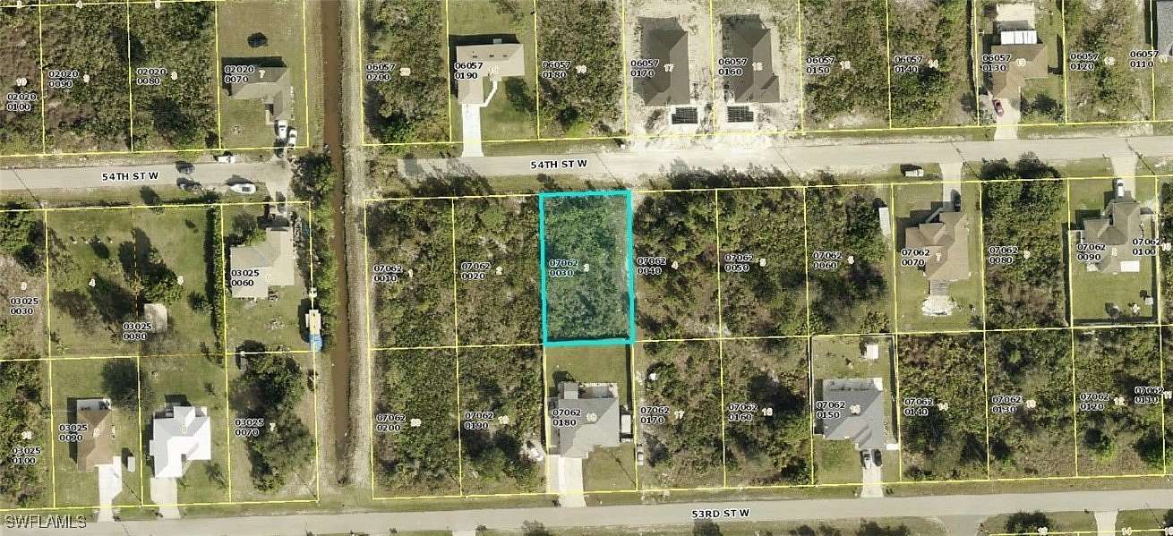 0.25 Acres of Residential Land for Sale in Lehigh Acres, Florida