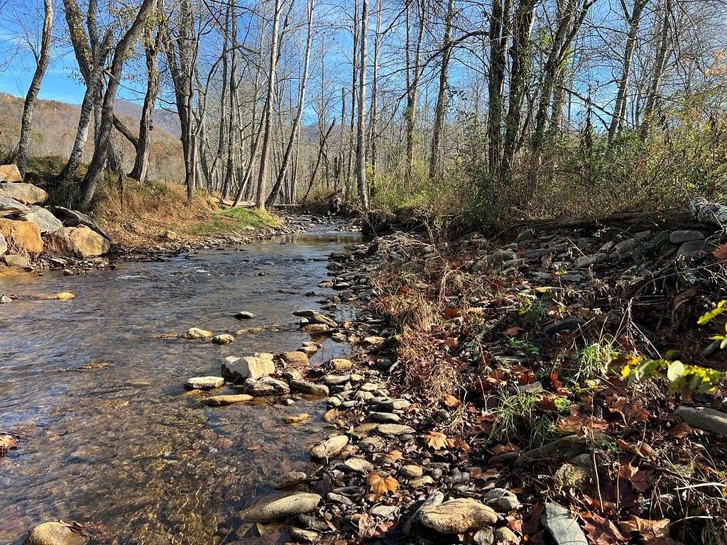 5.12 Acres of Land for Sale in Hayesville, North Carolina