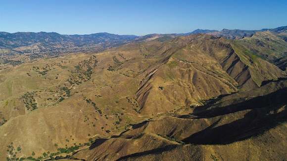 637.41 Acres of Recreational Land for Sale in Coalinga, California