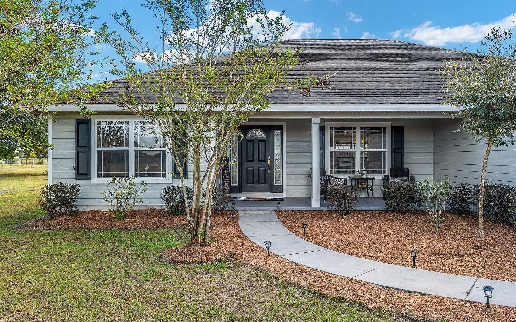 10 Acres of Land with Home for Sale in Fort White, Florida