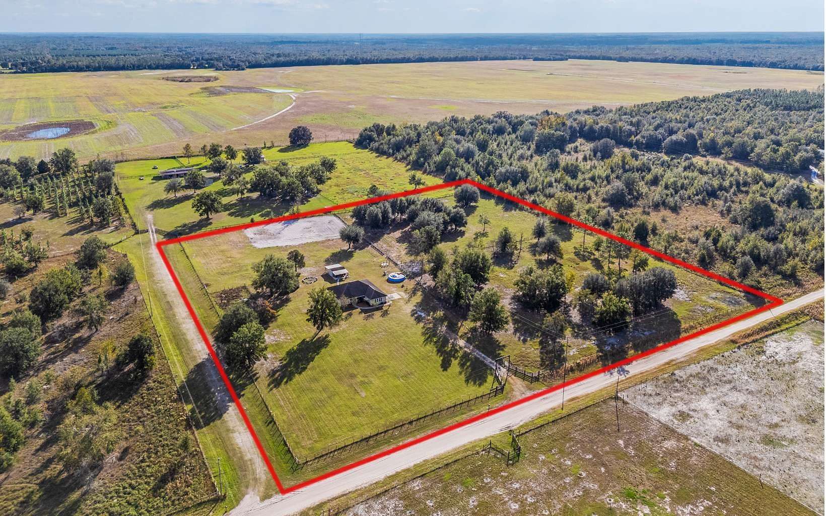 10 Acres of Land with Home for Sale in Fort White, Florida