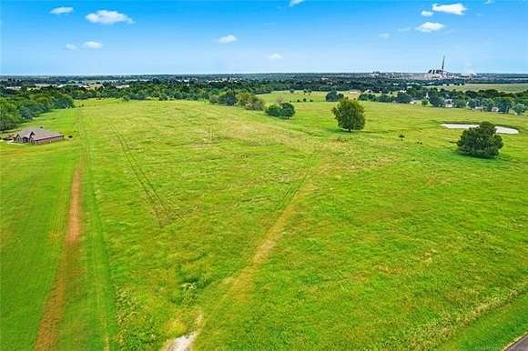 3.81 Acres of Residential Land for Sale in Oologah, Oklahoma